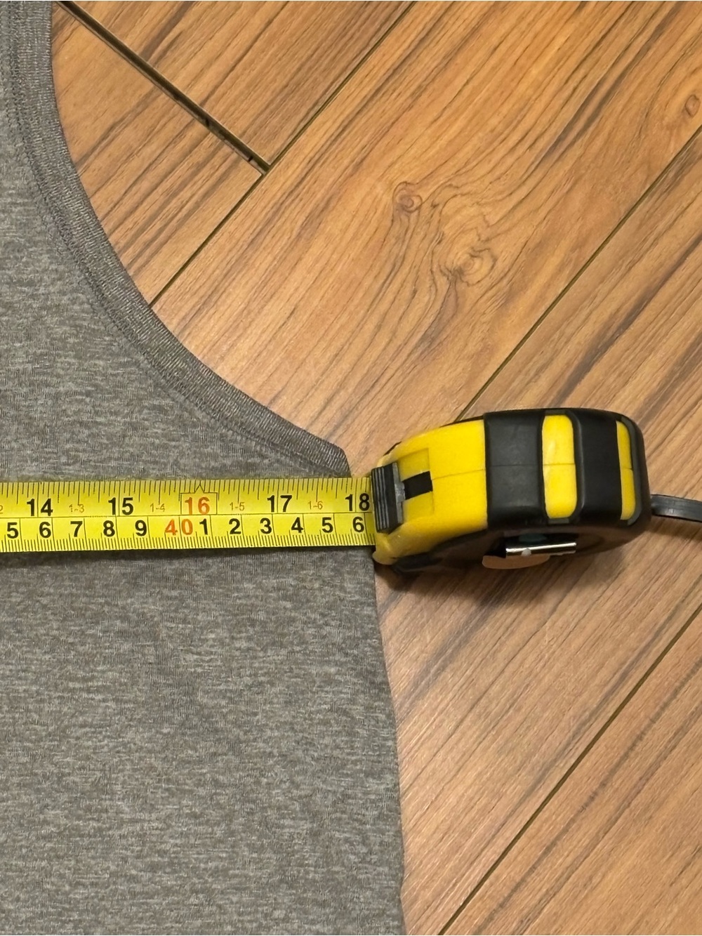 Vuori Grey Sleeveless Tank Top - Picture 5 of 6